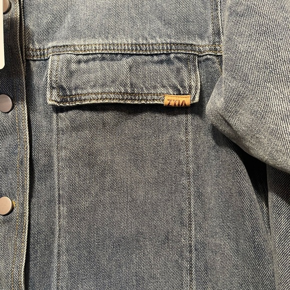 ZYIA Crossroads Denim Jacket - Picture 5 of 7